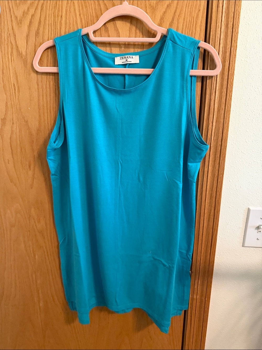 🫶🏼3 for $12!!🫶🏼Zenana Outfitters Teal Tank Top